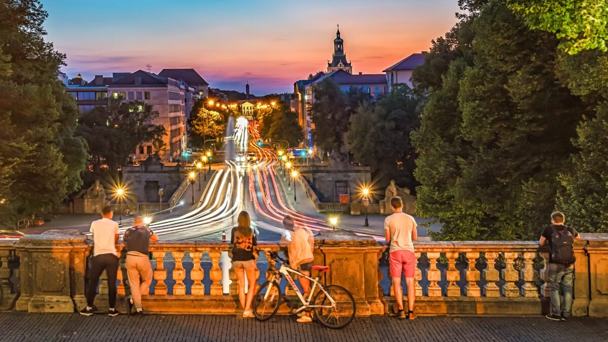 Sonnenuntergang anschauen beim Friedensengel